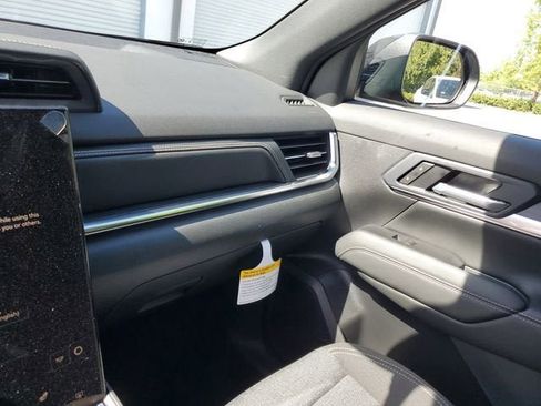 New 2026 GMC Terrain Elevation FWD image 25
