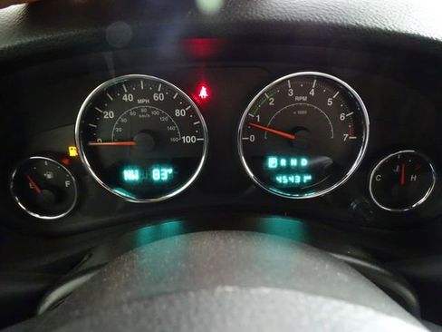 Used 2016 Jeep Wrangler Unlimited Sport image 20