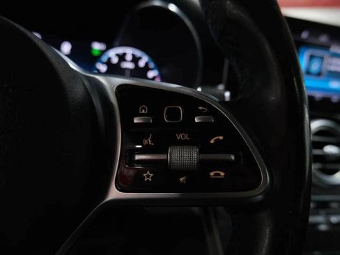 Used 2019 Mercedes-Benz C 300 300 4MATIC image 39