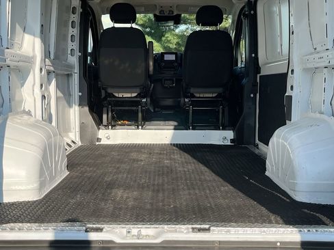 Used 2024 RAM ProMaster 1500 w/ Safety Group FWD image 22