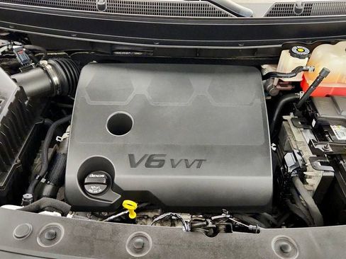 Used 2023 Buick Enclave Essence w/ Experience Buick Package AWD/4WD image 28
