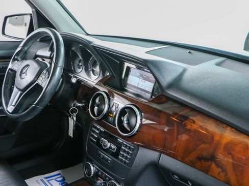Used 2013 Mercedes-Benz GLK 350 2WD image 25