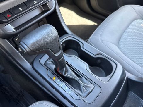 Used 2017 Chevrolet Colorado W/T w/ WT Convenience Package RWD image 22