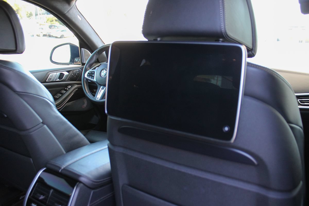 Used 2019 BMW X7 xDrive50i w/ Dynamic Handling Package AWD/4WD image 26