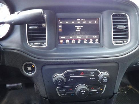 Used 2020 Dodge Charger Police w/ Street Appearance Group image 15