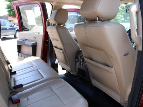 Used 2014 Ford F250 Lariat w/ Lariat Ultimate Package AWD/4WD image 29