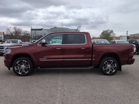 Used 2022 RAM 1500 Limited w/ Body-Colour Bumper Group AWD/4WD image 1