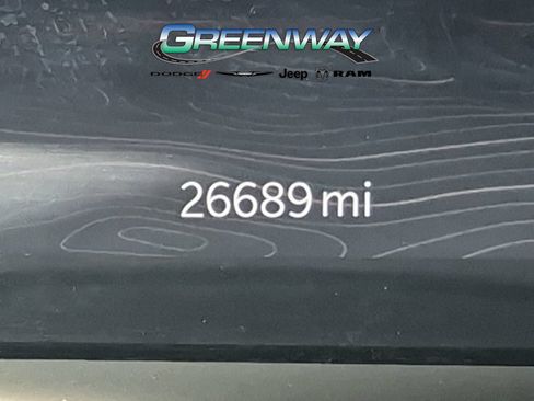 Used 2023 Jeep Grand Cherokee L Altitude AWD/4WD image 26