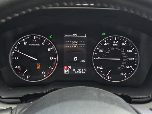 Used 2025 Subaru Outback Premium w/ Popular Package #1A image 17