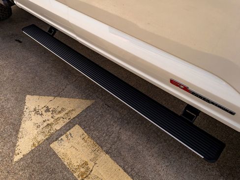 Used 2025 Ford F450 Platinum w/ Platinum Plus Package image 13