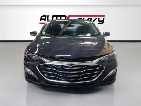 Used 2025 Chevrolet Malibu RS w/ LPO, Floor Liner Package FWD image 2