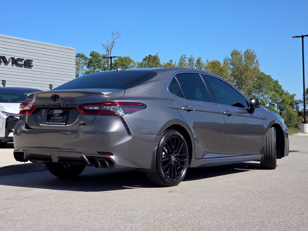 Used 2024 Toyota Camry XSE FWD image 25