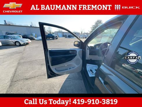 Used 2016 Dodge Grand Caravan SE w/ Quick Order Package 29E SE FWD image 6