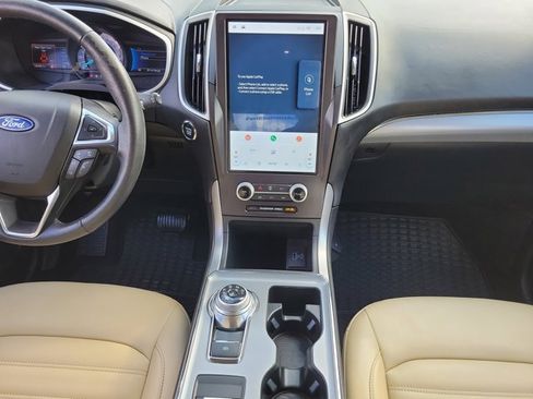 Used 2021 Ford Edge SEL w/ Convenience Package image 5