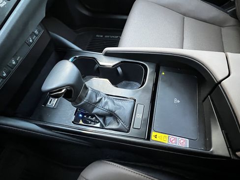 Used 2023 Lexus ES 350 w/ Premium Package image 27