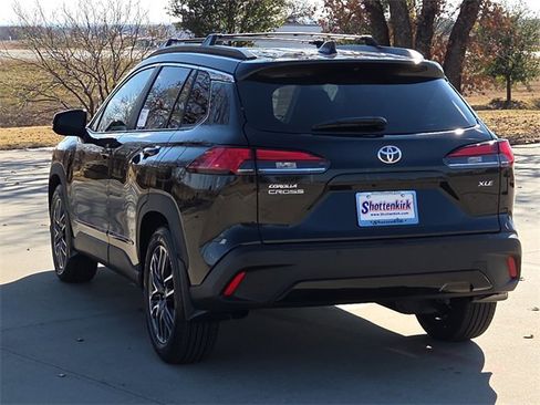 New 2026 Toyota Corolla Cross XLE image 6