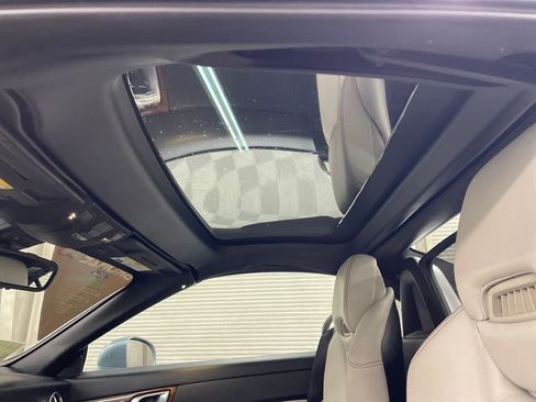 Used 2013 Mercedes-Benz SLK 250 image 8