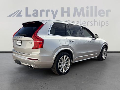 Used 2019 Volvo XC90 T6 Inscription w/ Luxury Package image 5