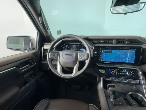 Used 2024 GMC Sierra 1500 Denali w/ Denali Reserve Package image 28