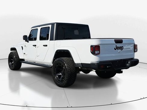Used 2022 Jeep Gladiator Sport image 7
