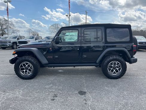 Used 2024 Jeep Wrangler Rubicon image 8