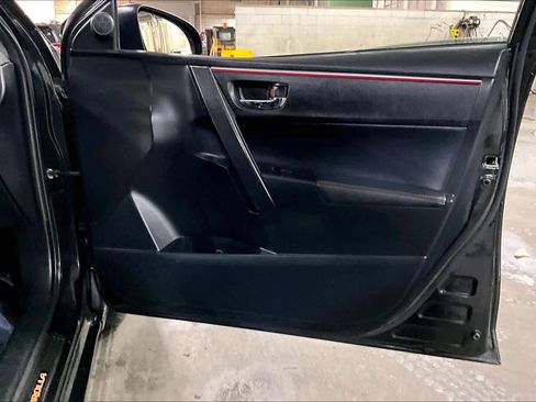 Used 2016 Toyota Corolla S Special Edition image 22