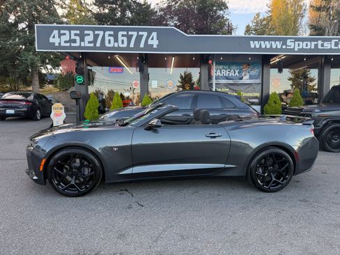 Used 2017 Chevrolet Camaro SS image 12
