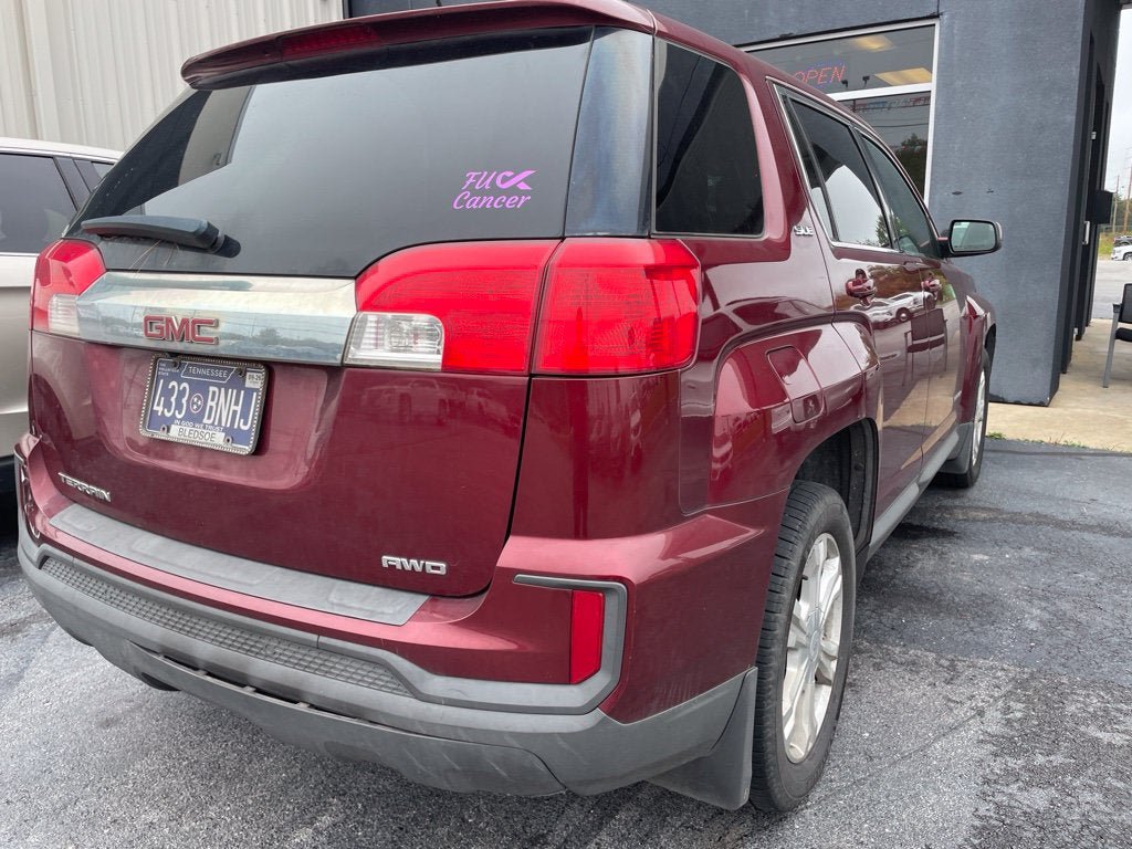 Used 2017 GMC Terrain SLE AWD/4WD image 4