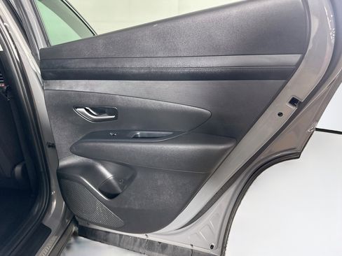 Used 2025 Hyundai Tucson SEL FWD image 30