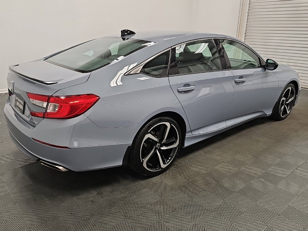 Used 2022 Honda Accord Sport image 9