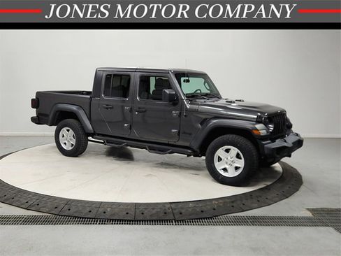 Used 2020 Jeep Gladiator Sport w/ Quick Order Package 24S image 1
