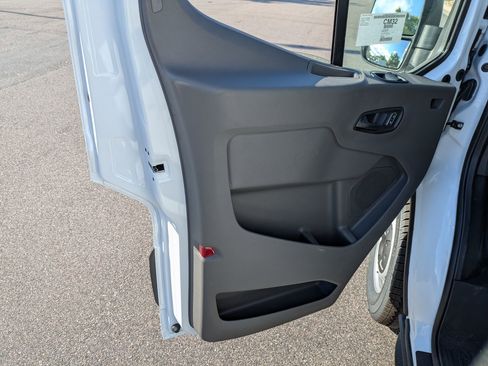 New 2026 Ford Transit 250 148 Medium Roof RWD image 15
