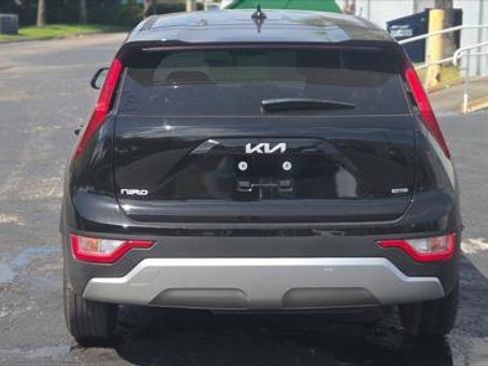 Used 2026 Kia Niro LX FWD image 6