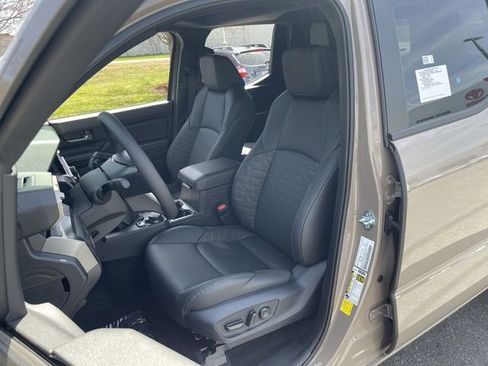New 2026 Toyota Tacoma TRD Off-Road AWD/4WD image 14