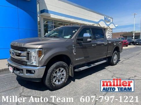 Used 2018 Ford F250 XLT w/ XLT Premium Package AWD/4WD image 1