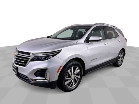 Used 2022 Chevrolet Equinox Premier AWD/4WD image 1
