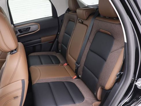 Used 2025 Ford Bronco Sport Outer Banks w/ Outer Banks Tech Package+ image 12