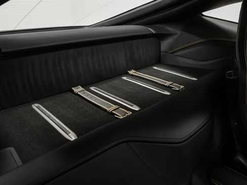 Certified 2014 Ferrari F12 Berlinetta Berlinetta image 23