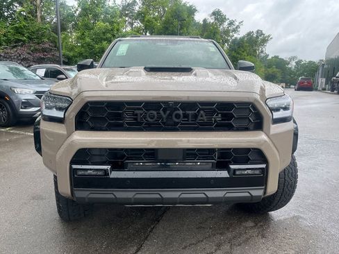 Used 2025 Toyota 4Runner TRD Pro AWD/4WD image 39
