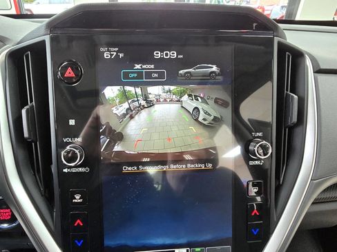 Used 2024 Subaru Crosstrek 2.0i Premium image 30