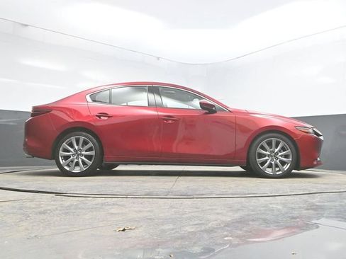 Used 2019 MAZDA MAZDA3 AWD Sedan w/ Premium Package image 31