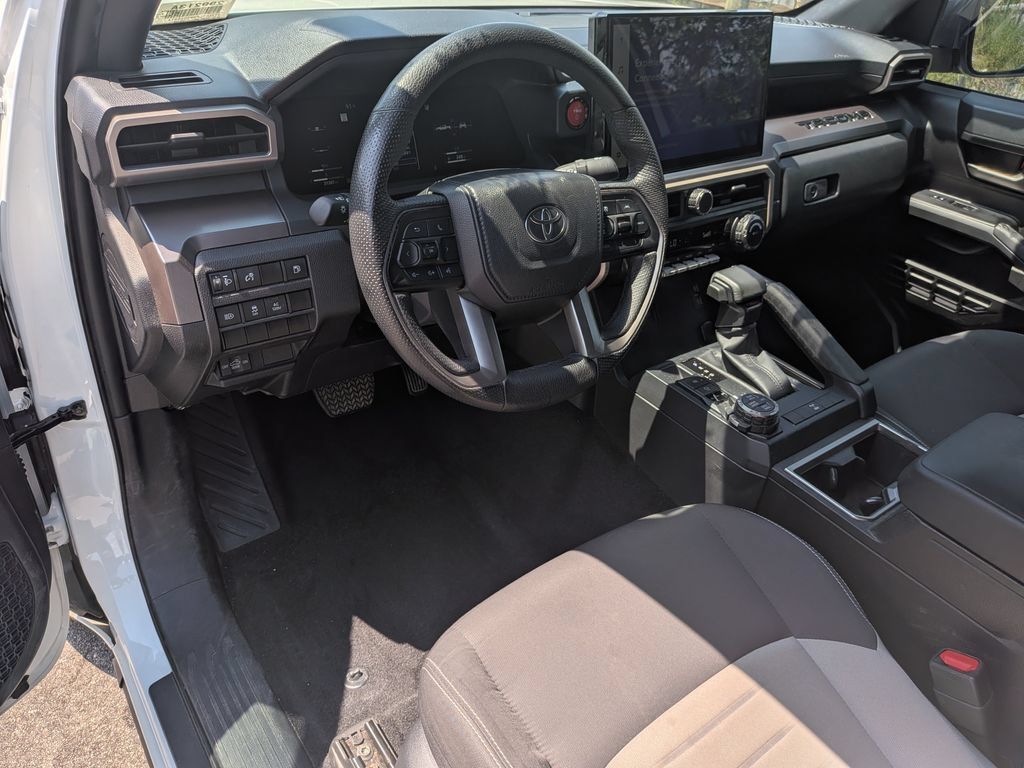 Used 2024 Toyota Tacoma TRD Off-Road AWD/4WD image 11