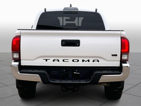 Used 2023 Toyota Tacoma SR5 RWD image 5