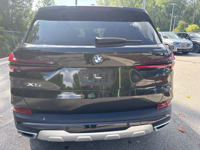 Certified 2024 BMW X5 xDrive40i w/ Premium Package AWD/4WD image 6