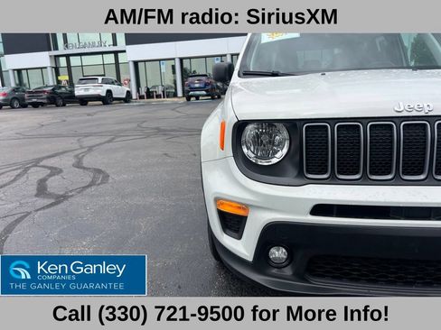 Used 2023 Jeep Renegade Latitude w/ Premium Group AWD/4WD image 17