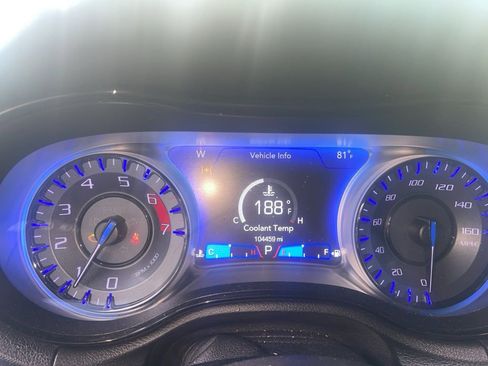 Used 2019 Chrysler 300 S w/ S Model Appearance Package image 10