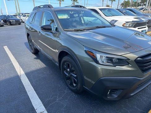 Used 2021 Subaru Outback Onyx Edition XT w/ Popular Package #2 AWD/4WD image 3