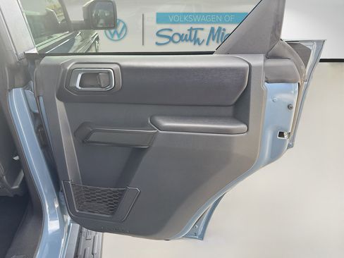 Used 2025 Ford Bronco Outer Banks image 31