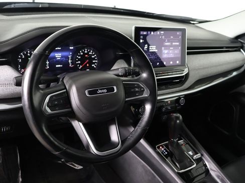 Used 2022 Jeep Compass Latitude image 22