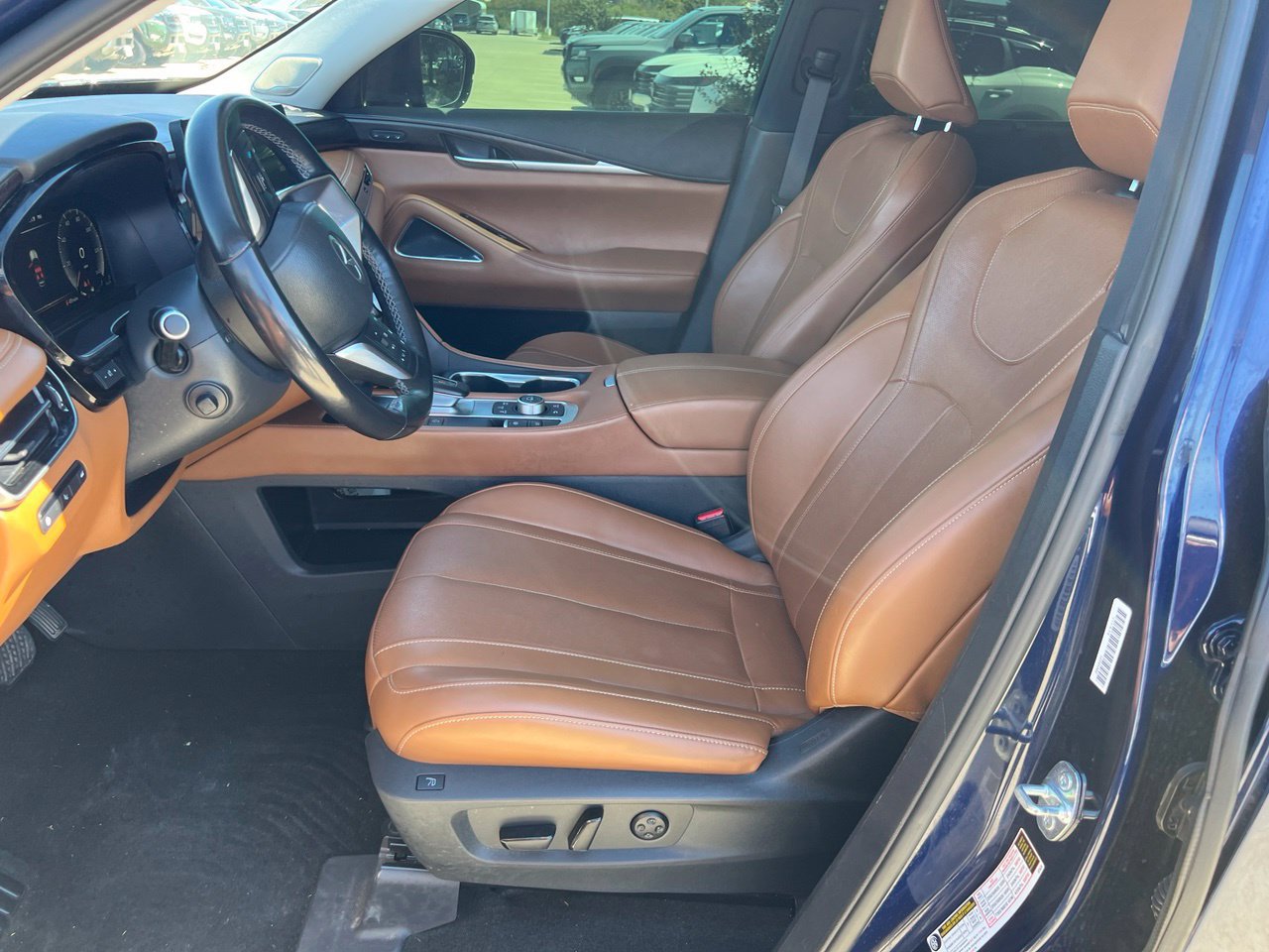 Used 2022 INFINITI QX60 Sensory w/ Vision Package AWD/4WD image 5